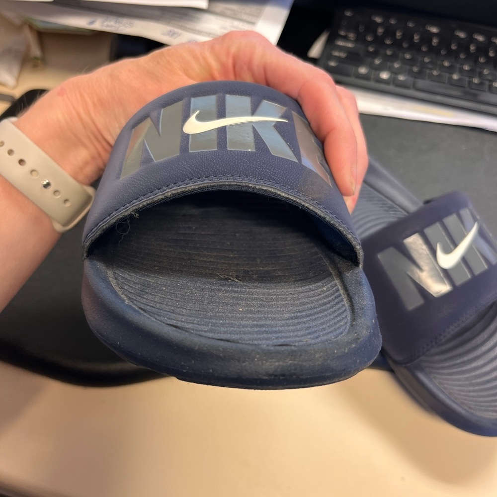 Nike Navy Slide Sandals size 7 men’s - Picture 3 of 5